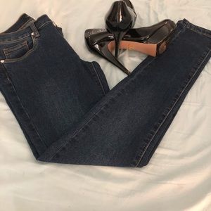 NWOT dark rinse jeans